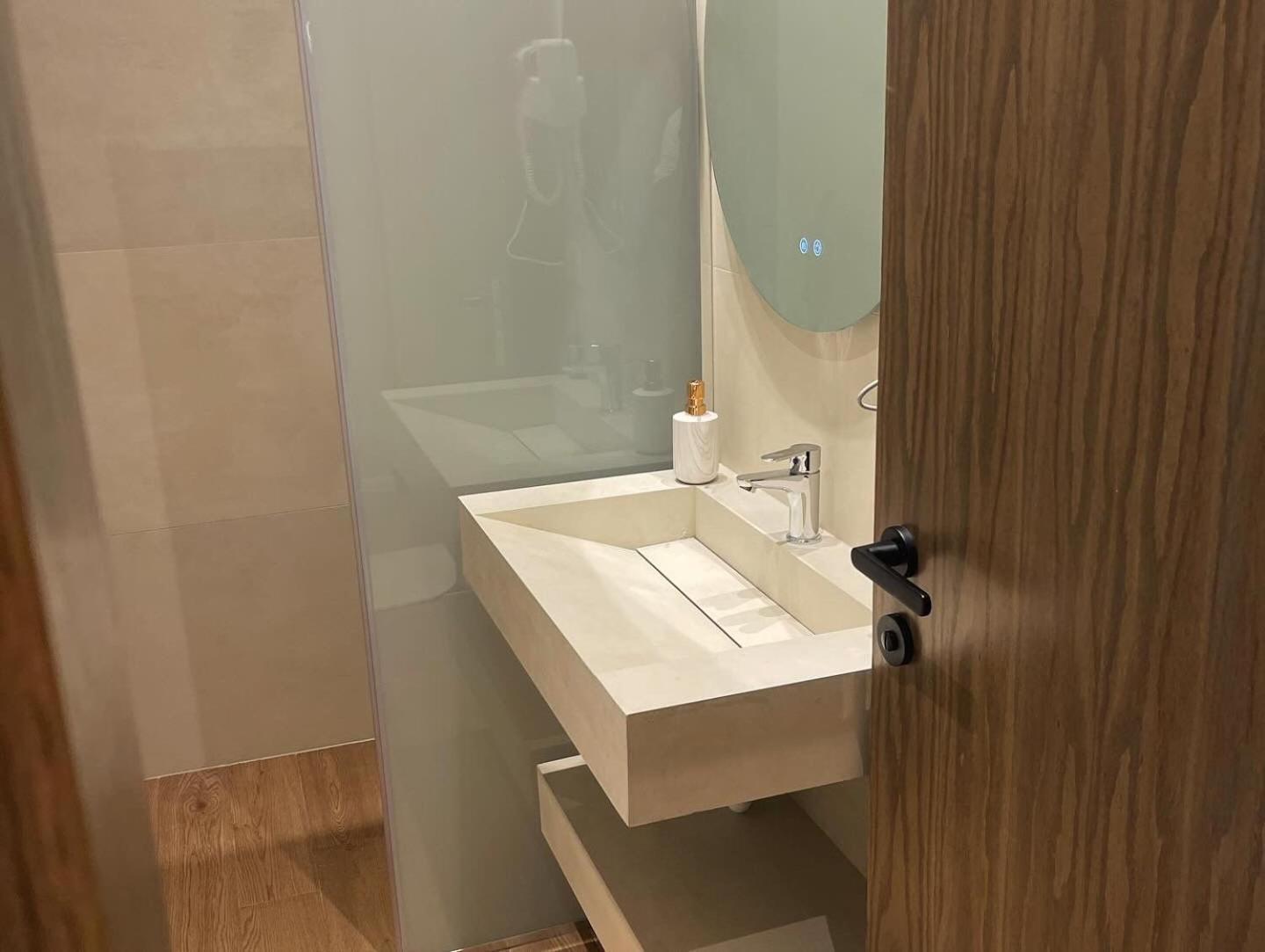 אפרטהוטל Vlorë Dia Mare Deluxe מראה חיצוני תמונה